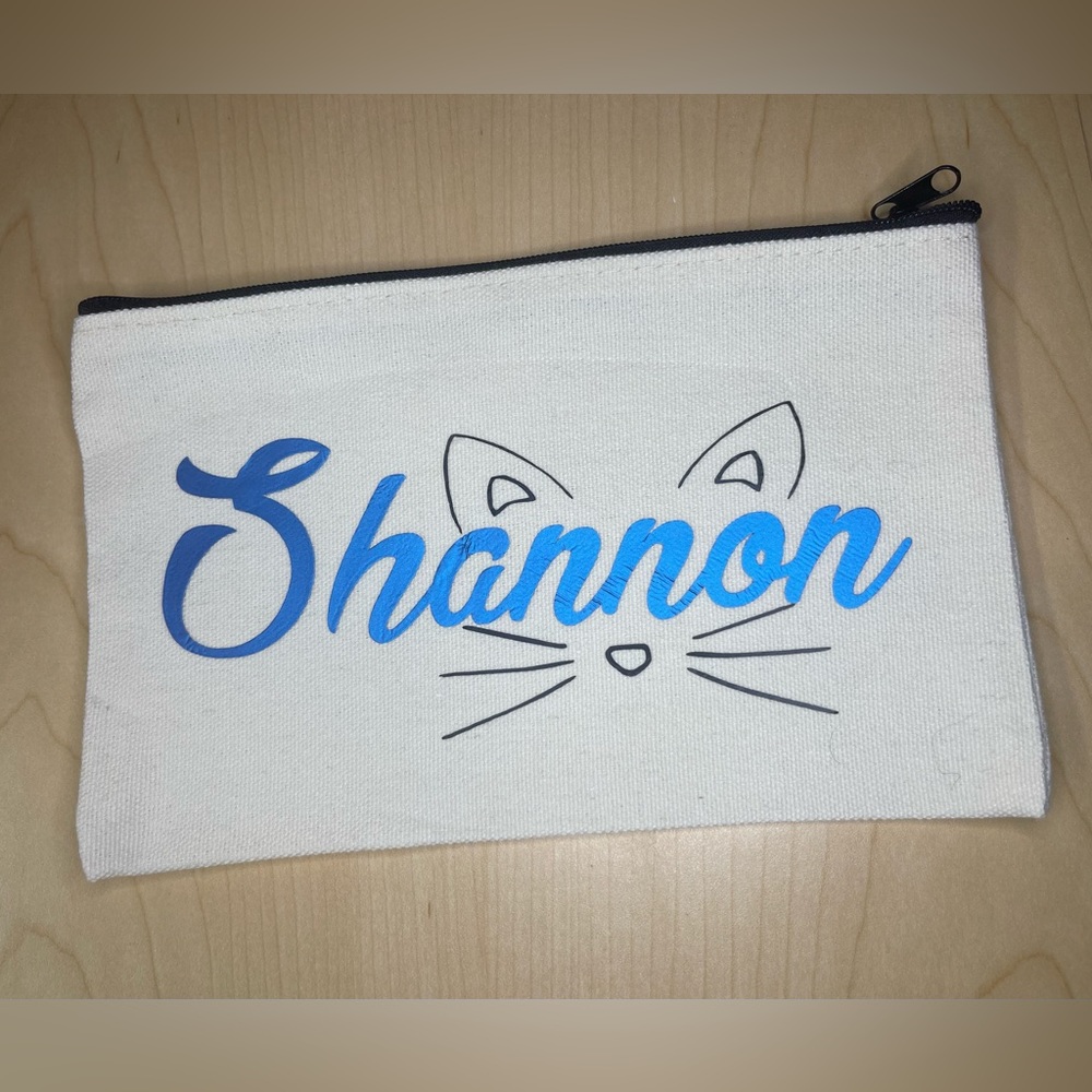 Customizable Makeup Bag or pencil bag - Picture 4 of 7